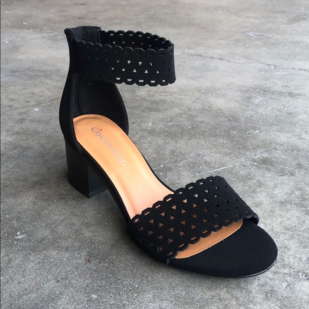 CityClassified Women’s Ankle Strap Sandals Black